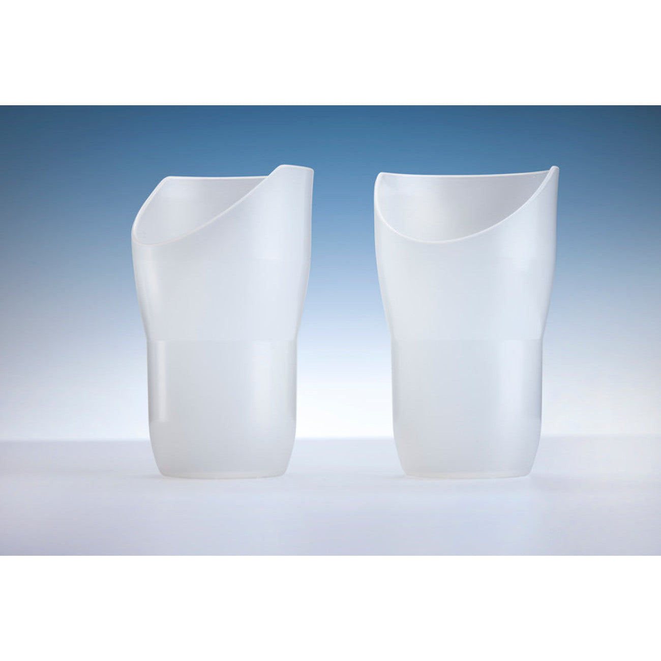 Drinking cup with nose recess 200 ml