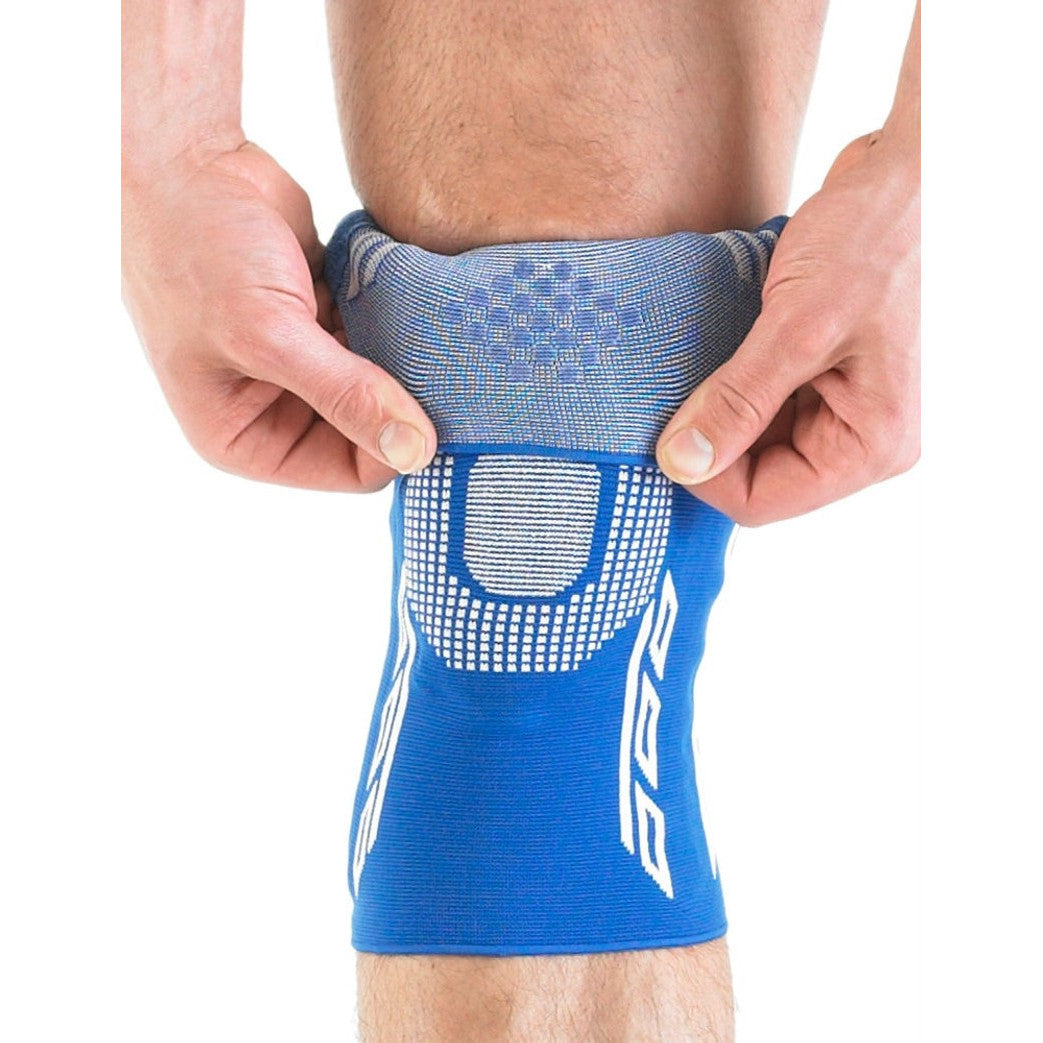 Neo G Airflow Plus stabilizing knee support with silicone patella cushion